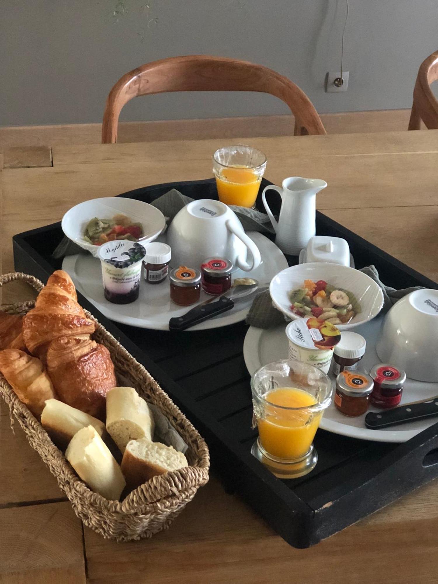La Maison Buis Quiestede Bagian luar foto